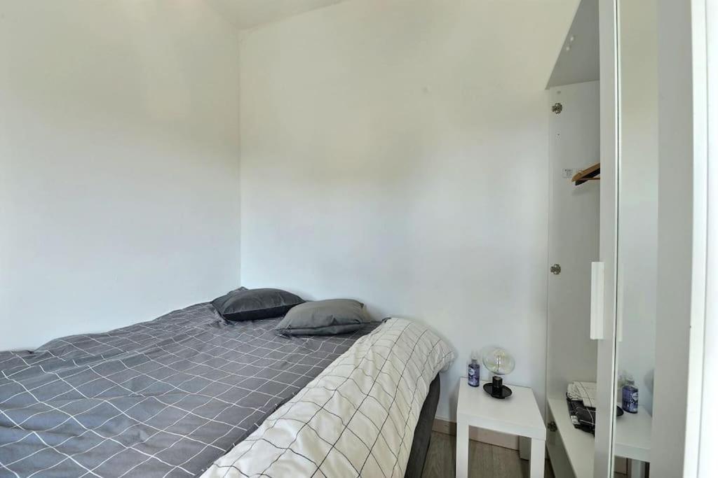 Appartement Charmant Tres Proche Centre-Ville, Parking Gratuits, Mulhouse Centre Buitenkant foto